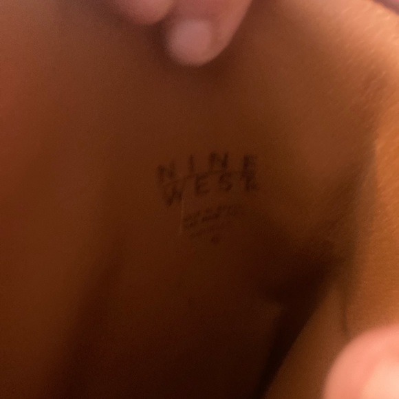 Womens size 7m tall boots - Picture 9 of 10